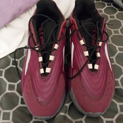 Men's Adidas Ozelia Victory Crimson Size 11 45 Dollars 