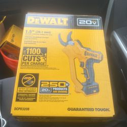 1.5” (38.1 mm) 20v MAX Cordless Pruner (TOOL ONLY)