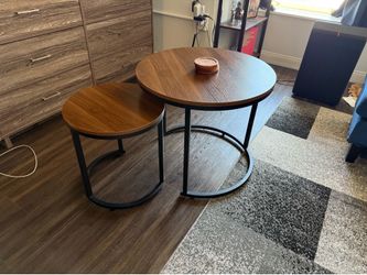 Nesting Coffee Tables Set
