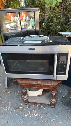 Maytag microwave