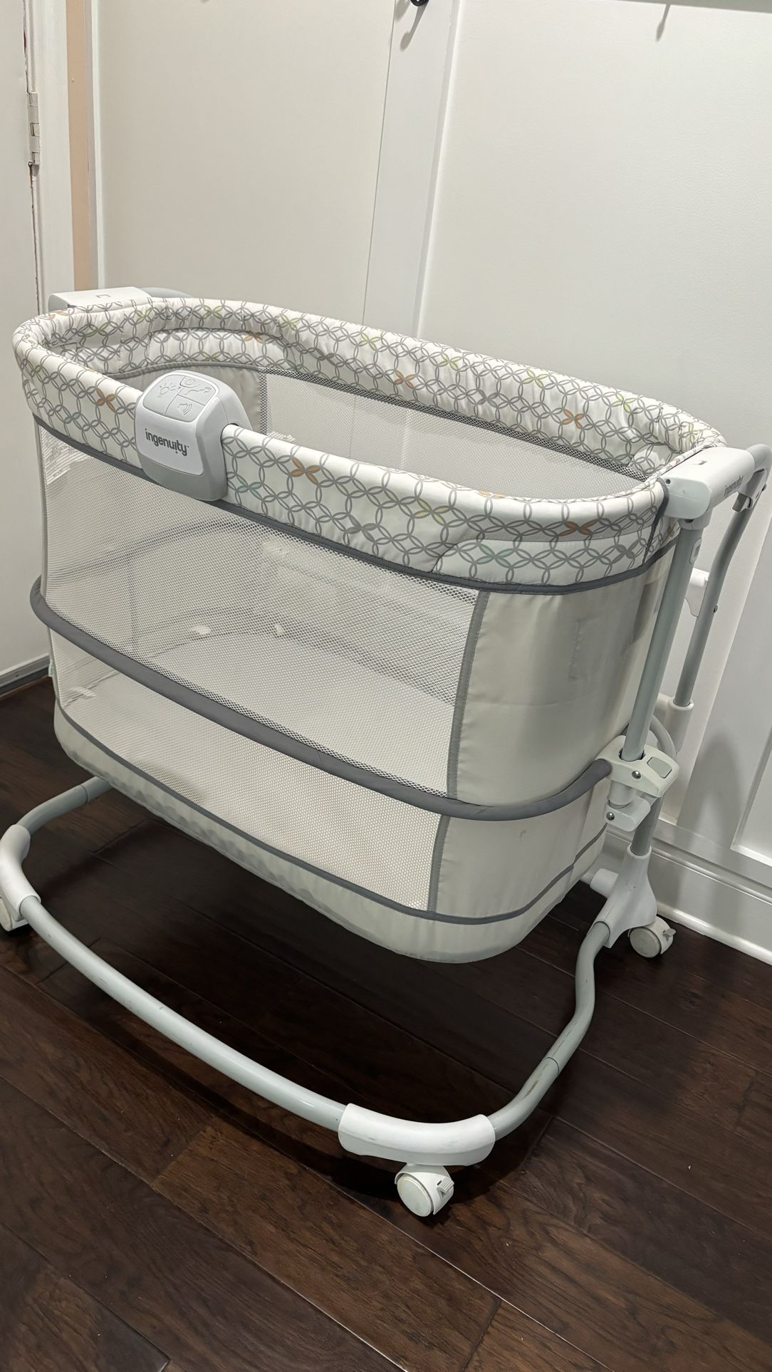 Bassinet 