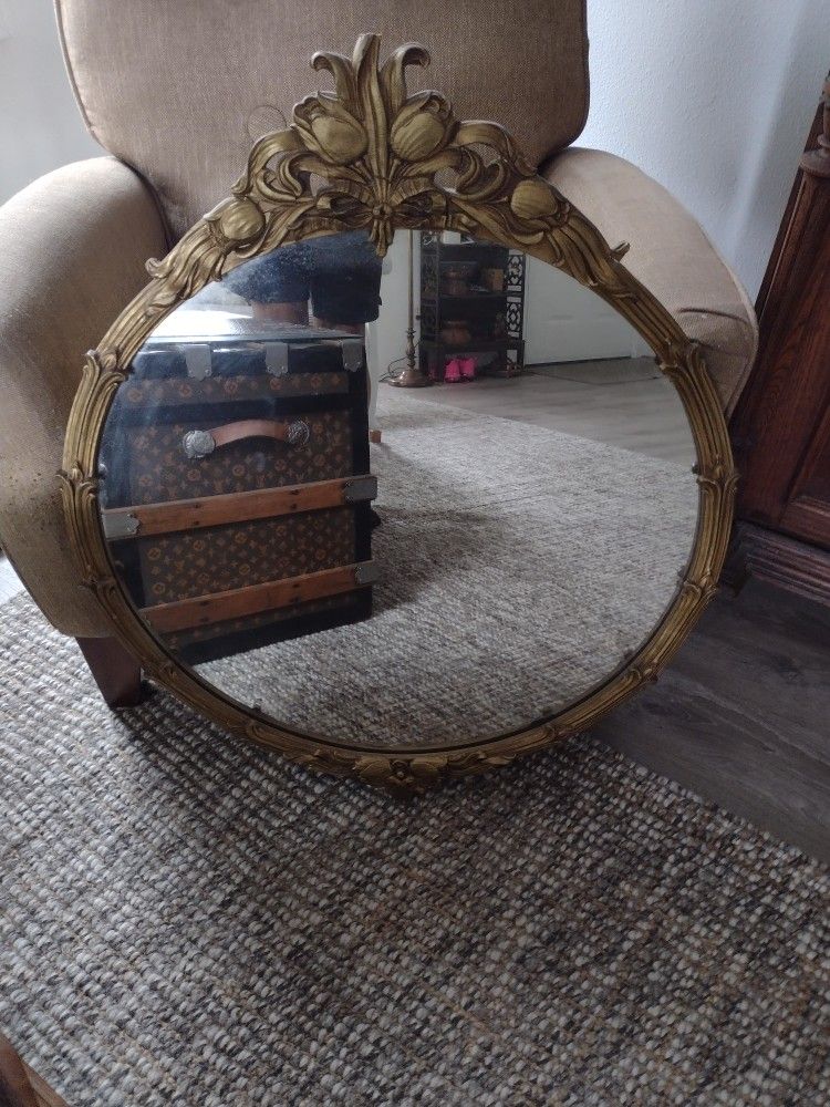 Round Gold Gilt wooden Mirror