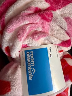 Room Essentials Plush Throw Blanket 50x60