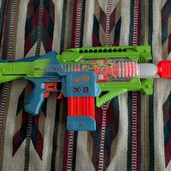 Nerf Elite 2.0 Double Punch Motorized Blaster X-2 Complete