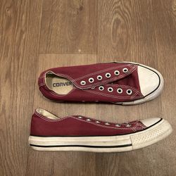 Converse Chuck Taylor Low Top Casual Shoes In Maroon, Women’s Size 8, Or Men’s Size 6