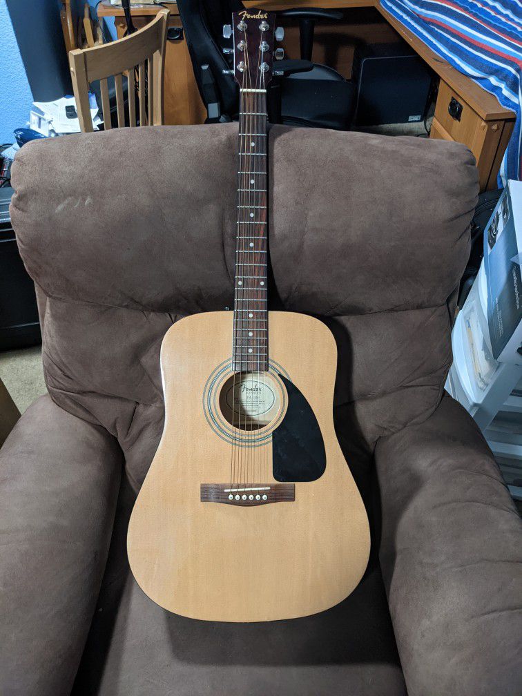Fender FA-100 Acoustic Guitar (W/Gig Bag)