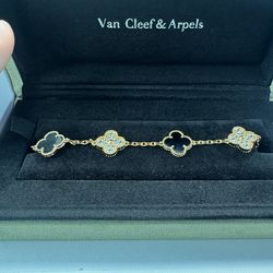 Van cleef & Arpels ( WOMEN BRACELET)‼️