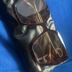 Fendi Glasses Oversized 