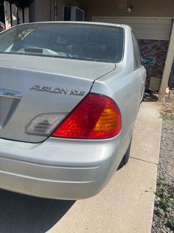 2000 Toyota Avalon