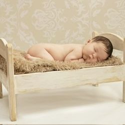 Brand new Newborn/Doll Bed For Photography