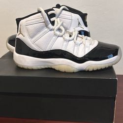 Nike Air  Jordans 11 Retro 
