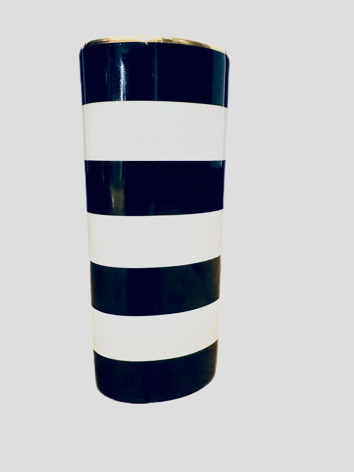 striking Kate Spade vase black and white