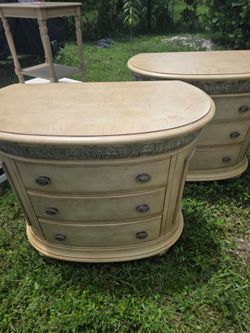 Night stands and dresser