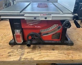 Milwaukee FUEL One-Key Table Saw