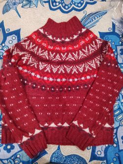 American Eagle Sweater