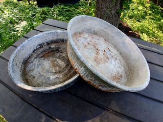 Oil pan - $3 each - Denton