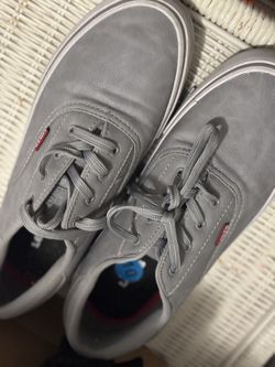 Levi Sneakers