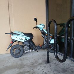 Itallica 50cc Scooter 