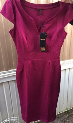 Women’s Musol pink dress size M brand new