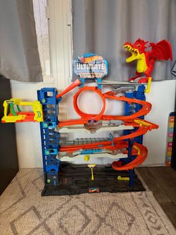Hot wheels ultimate city garage track