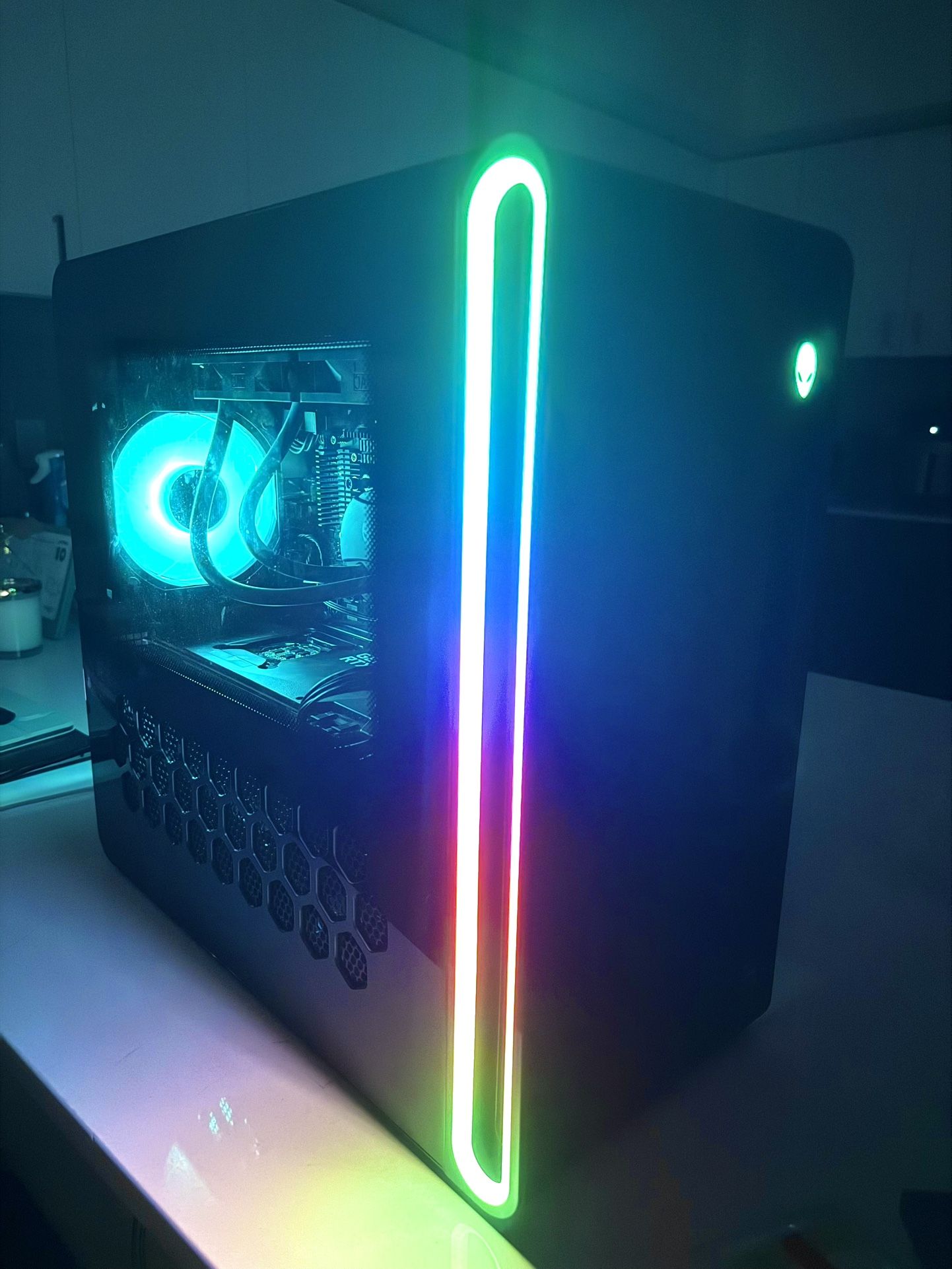Alienware Gaming PC — i9 14900KF / RTX 3080 / 32GB RAM / 2TB SSD