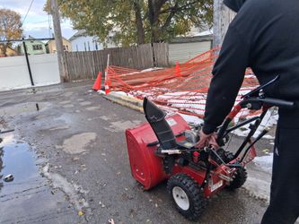 Craftsman 28inch Snow Blower