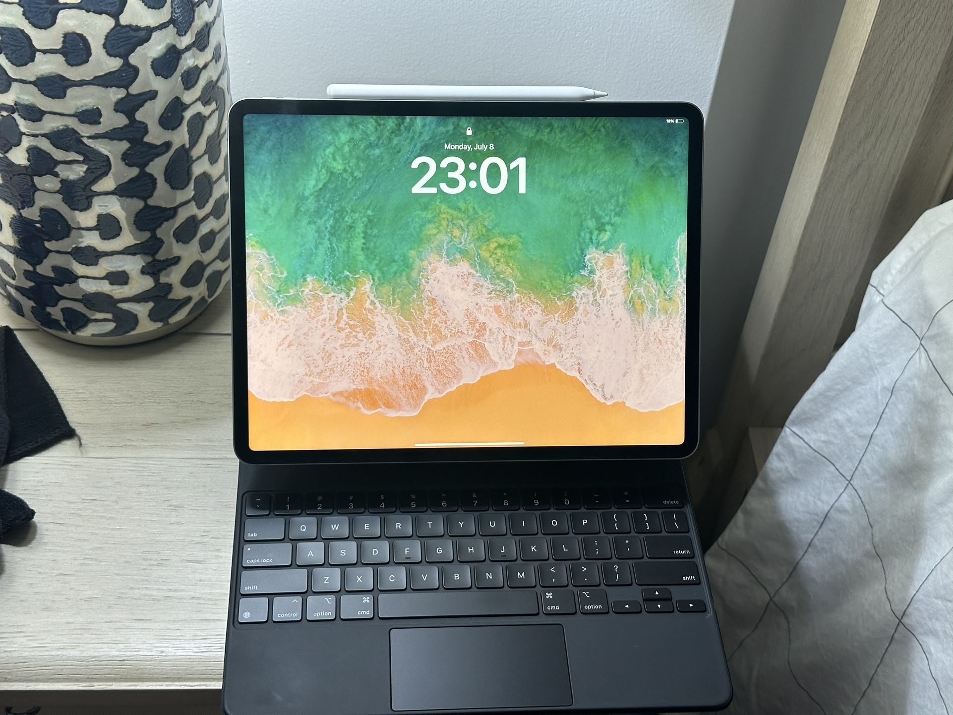 iPad Pro (M2) + Apple Pencil(2nd Gen) + Magic Keyboard