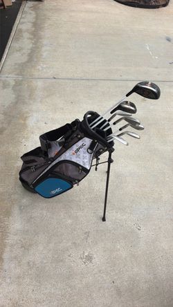 EPEC Junior Golf Club Set with Stand Bag