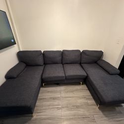 Wide Symmetrical Sofa & Chaise 