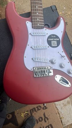 Eléctric guitar Squier stratocaster