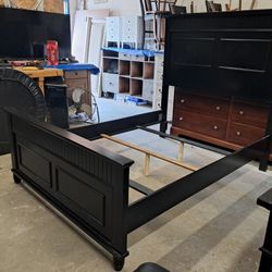 Modern Black Full Size Bed Frame
