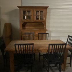 Pottery Barn Dining Table And Hutch