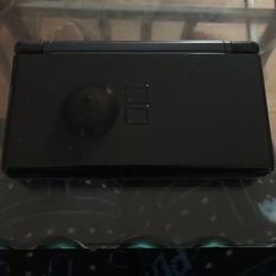 Black Nintendo DS