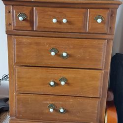 Small Dresser 