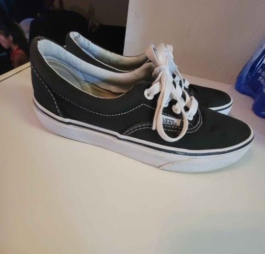 Black Vans