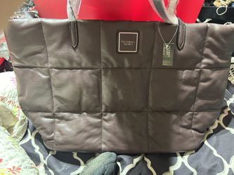 Brand New Vs Puffer Tote Bag