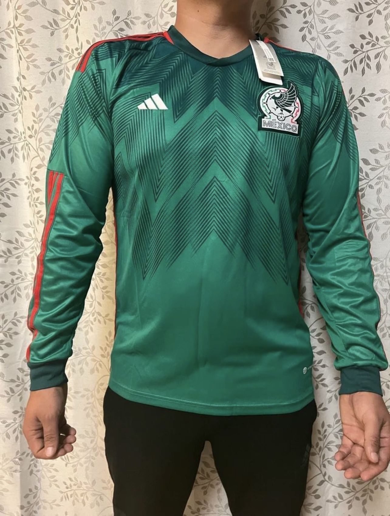 Adidas México soccer jersey. Green long sleeves Manga Larga