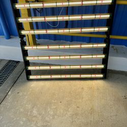 Grower's Choice ROI-E720 LED Fixture