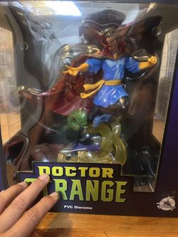 Doctor Strange Figurine