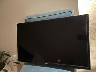 Toshiba 32 “ smart TV