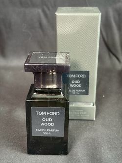 Tom Ford -  Oud Wood - EDP (Eau de Parfum) - Men’s Cologne Fragrance (50ml / 1.6fl oz)