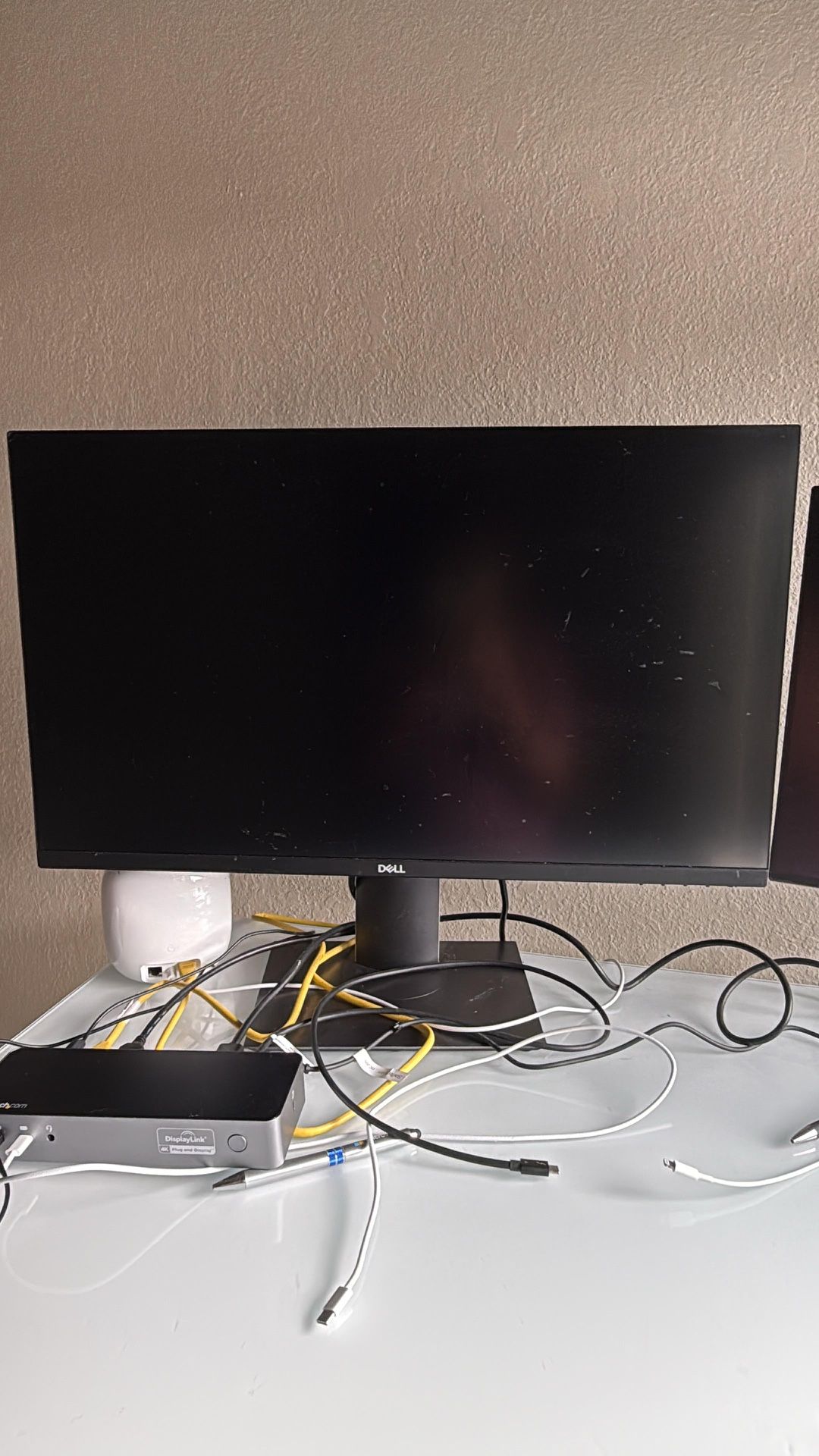 Dell 28 Inch Monitor