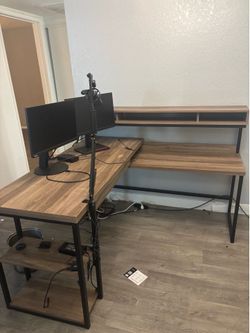 Desk