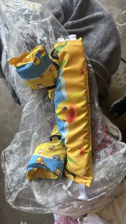 Critter swim vest for kids