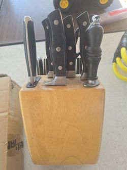 Set of knife