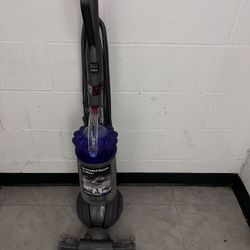 Dyson. Vacuum
