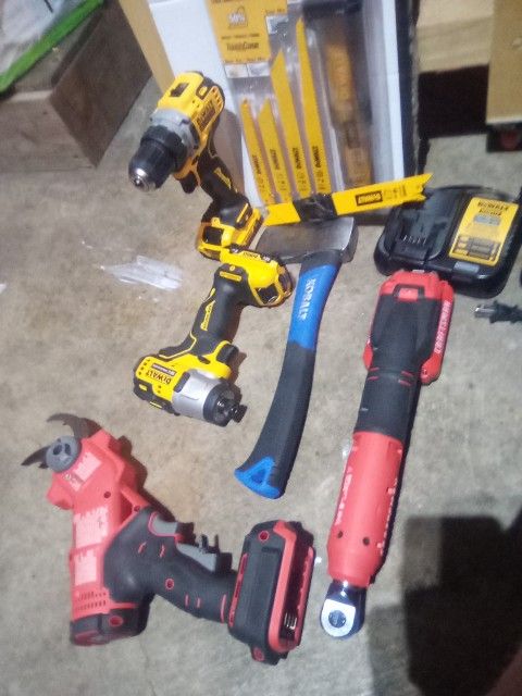 DeWalt 12 Driver And Impact Set Charger(12/20 Volt) And Battery's And A Craftsman 20 Volt Shears Charger And Batter Included And 3/8ths 20volt