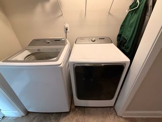 Samsung washer and dryer set