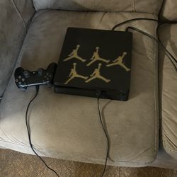 PlayStation 4