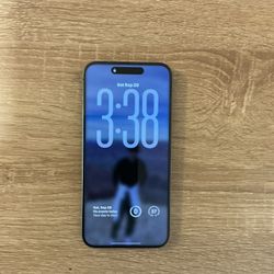 iPhone 15 Pro Max 256gb– Excellent Condition, 88% Battery, No Scratch